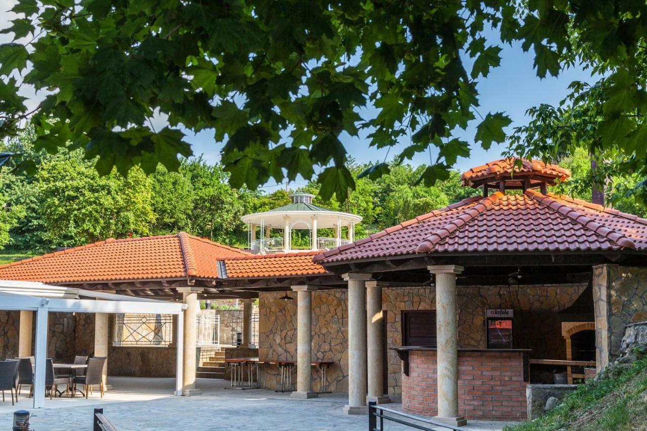 Hotel Sv. Ludmila Skalica Exterior photo